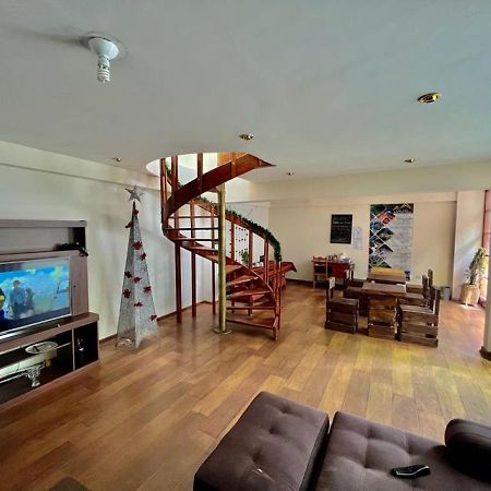 Cusco House Inn Hostel Екстер'єр фото
